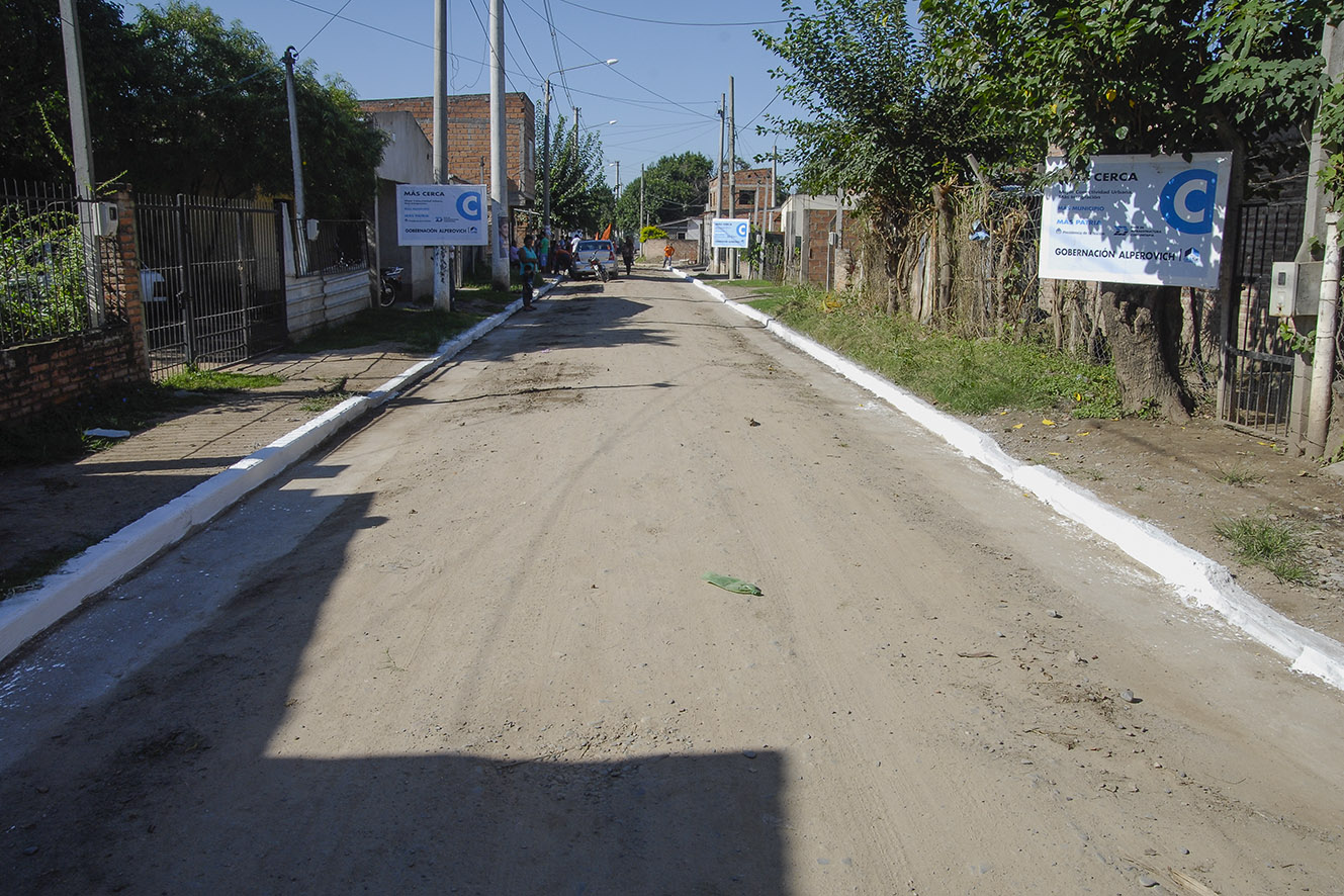 Alperovich: “Seguimos recorriendo la capital, escuchando las necesidades de los vecinos”