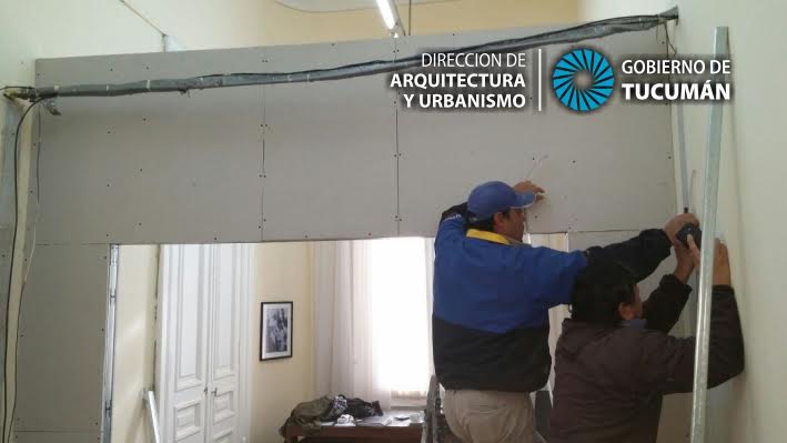 Tareas de reestructuracion de la DAU en las oficinas de Comunicación Publica