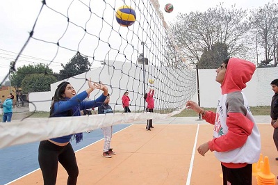 Ente de Infraestructura Comunitaria | Obras y entregas en un espacio deportivo en Barrio Echeverria
