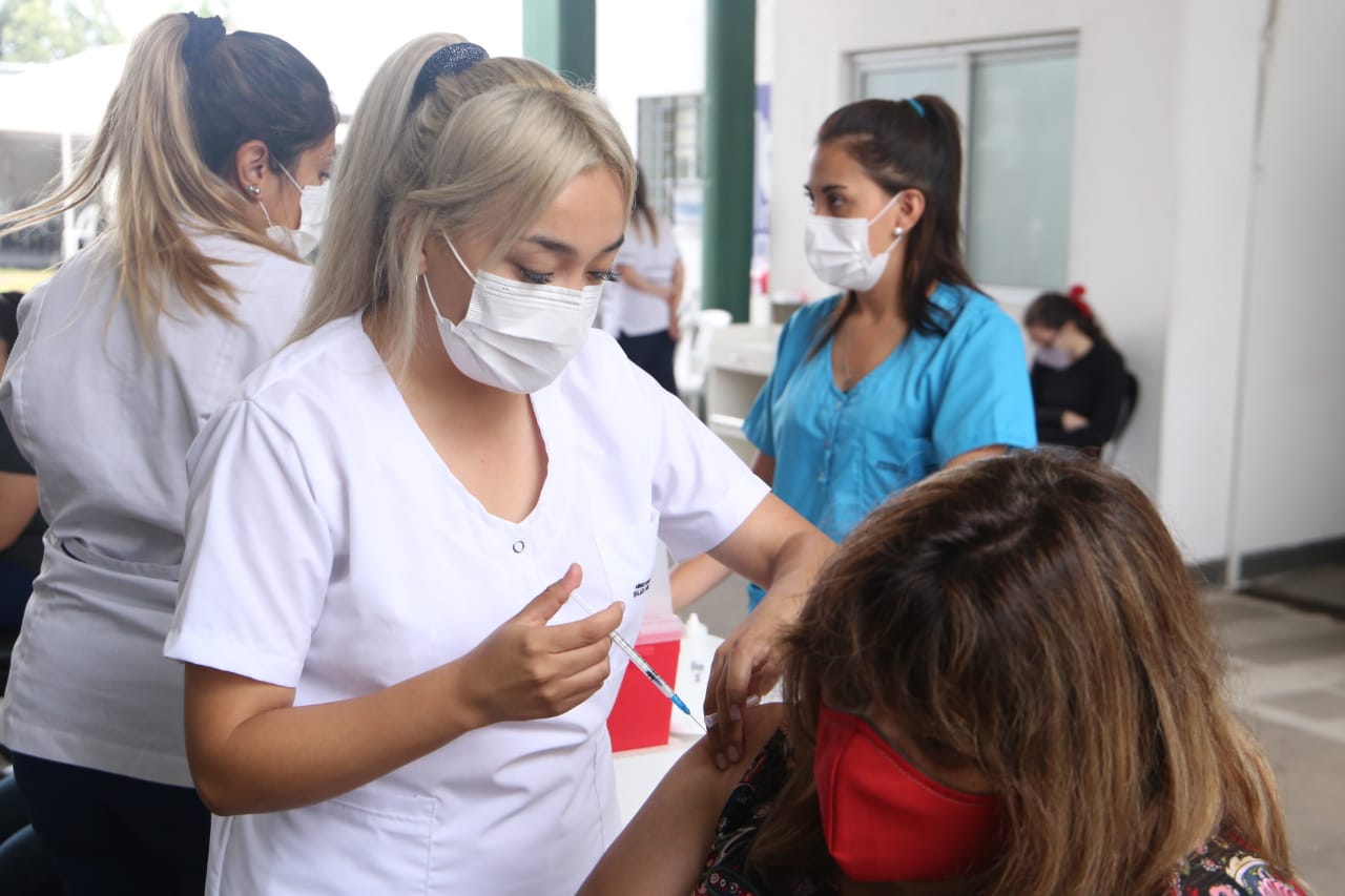 Llegaron 52.650 dosis de vacuna Pfizer a la provincia