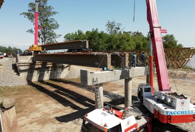 Avanzan las obras en el puente de la Ruta 323